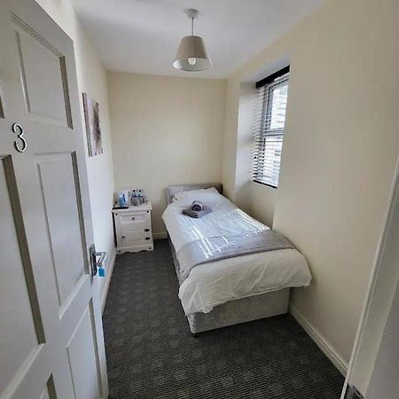 Dublin Packet - Single Room 3 Holyhead Exterior foto